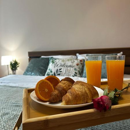 Casa Rea - Comfortable Stay With Free Parking Софія Екстер'єр фото