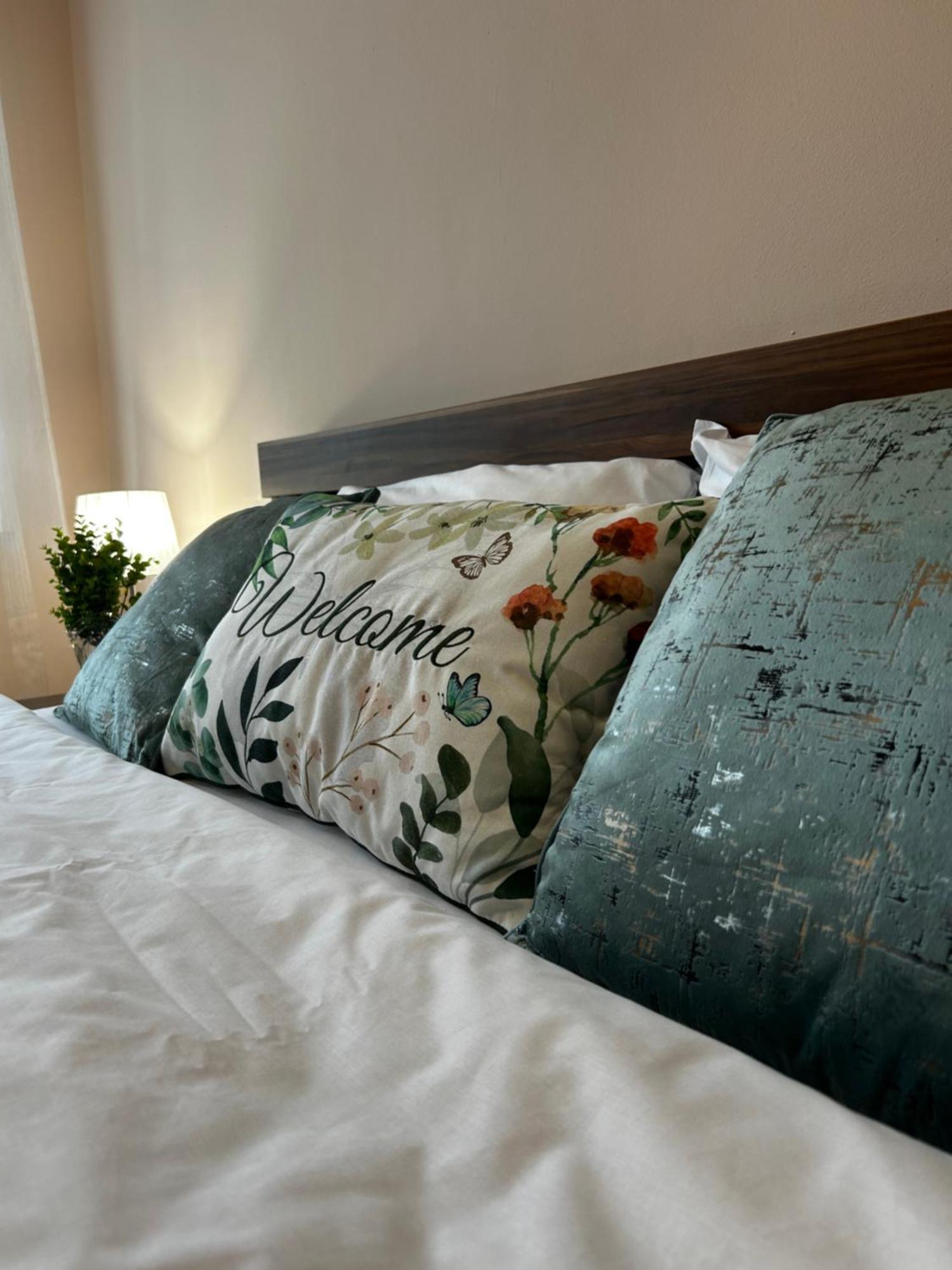 Casa Rea - Comfortable Stay With Free Parking Софія Екстер'єр фото